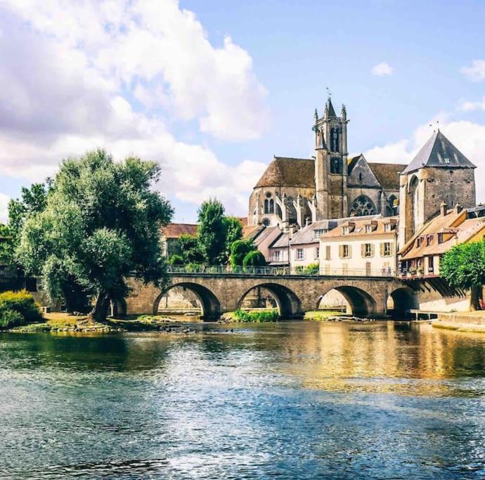 Beautiful F2 Apartment 5 Stops By Train From Paris Moret-sur-Loing Exteriér fotografie